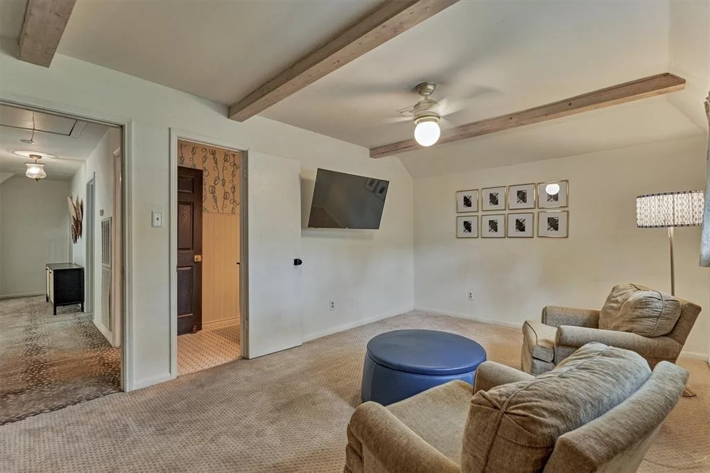 Photo of 6215 Glenhill Drive