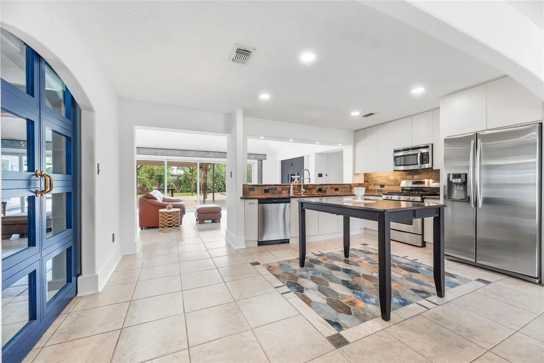 Photo of 2418 Pebbledowne Circle