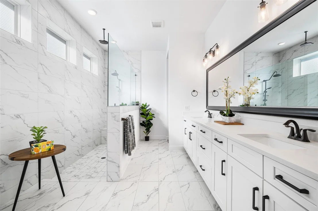 Photo of 15240 Hemingway Heights Drive