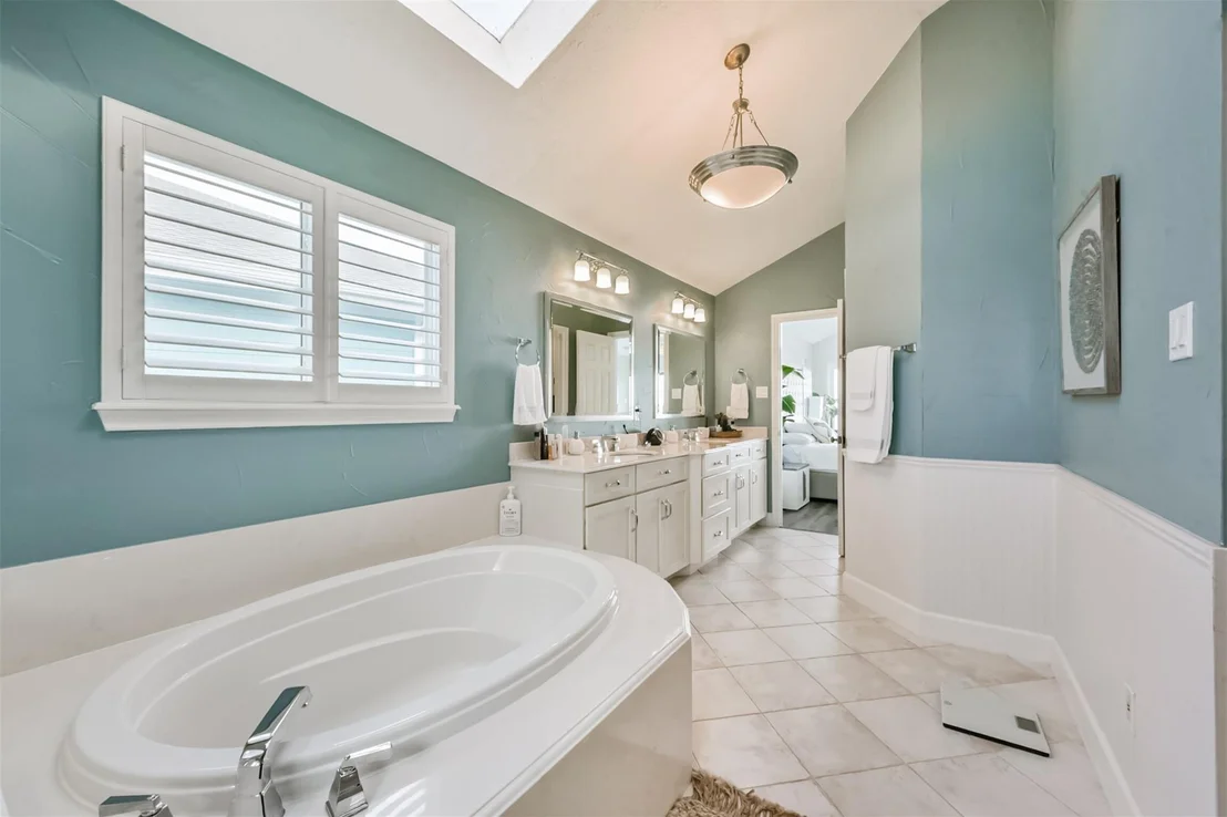 Photo of 1335 Edwards Drive
