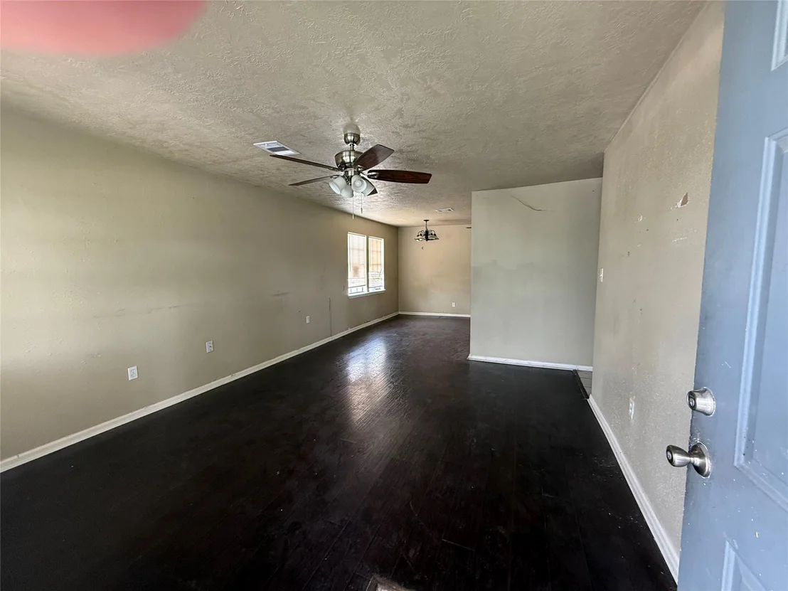 Photo of 3318 Mooney Road