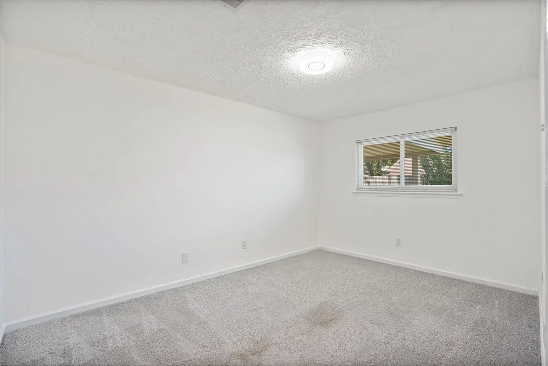 Photo of 9731 Shell Rock Road