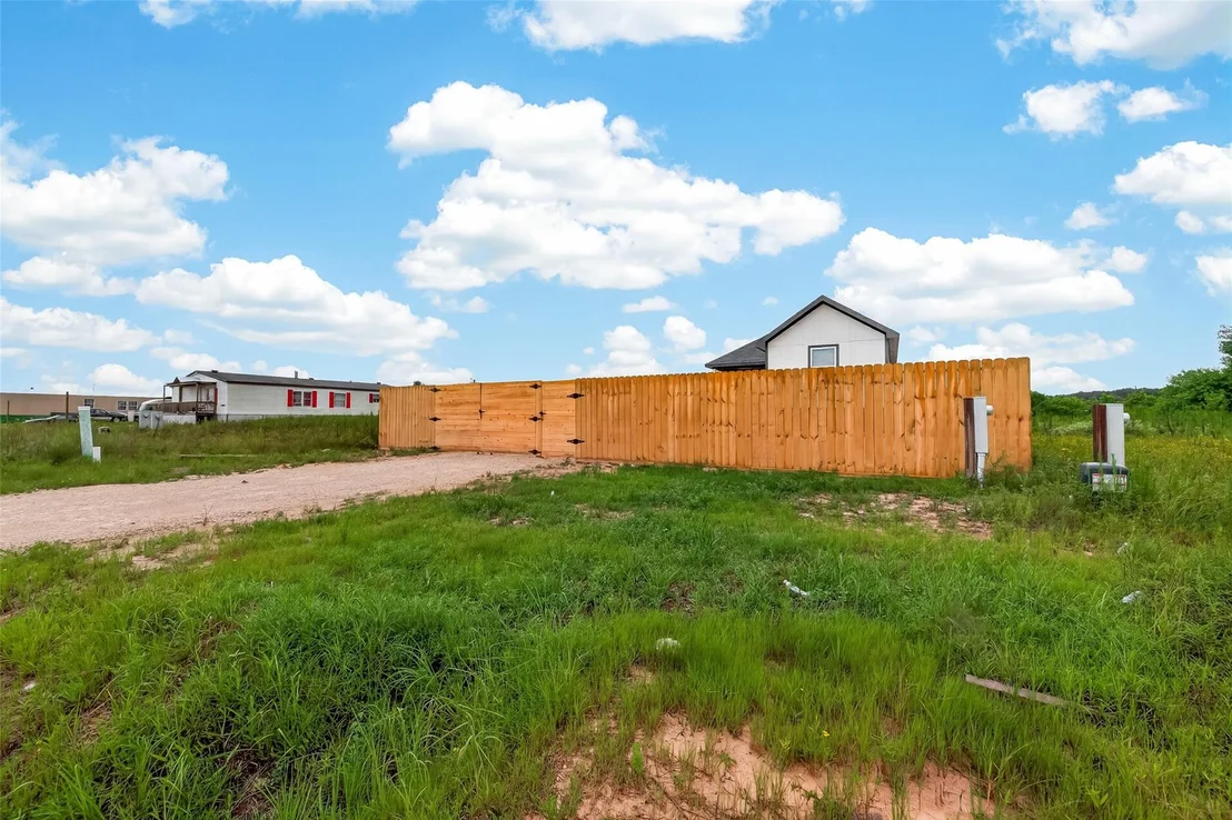 Photo of 1269 Road 5714