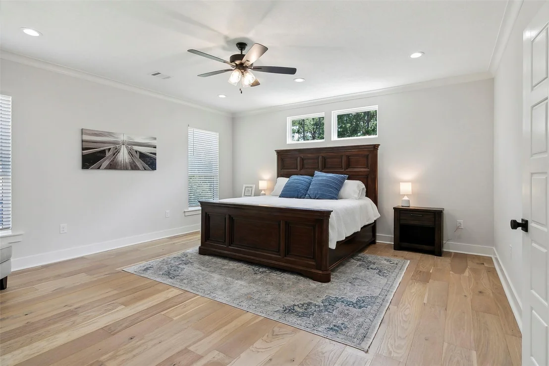 Photo of 175 Vantage Dr