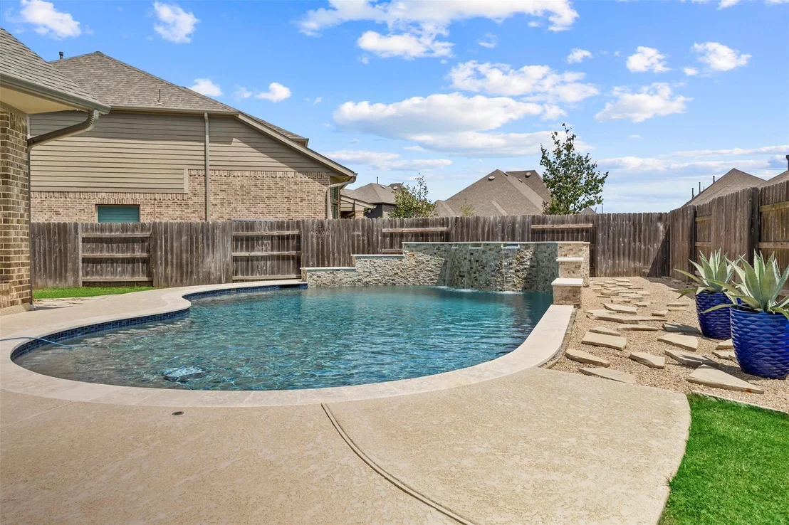 Photo of 6906 Honeybird Meadow Circle