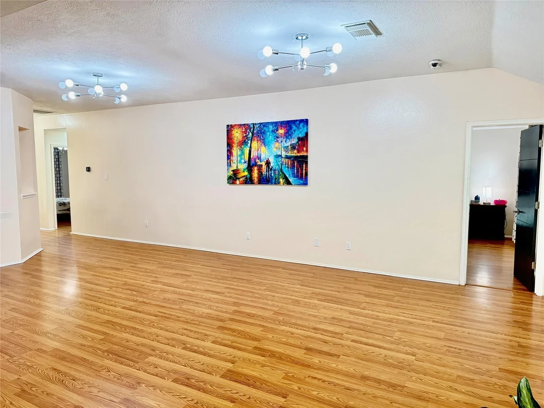 Photo of 3719 Nutwood Lane