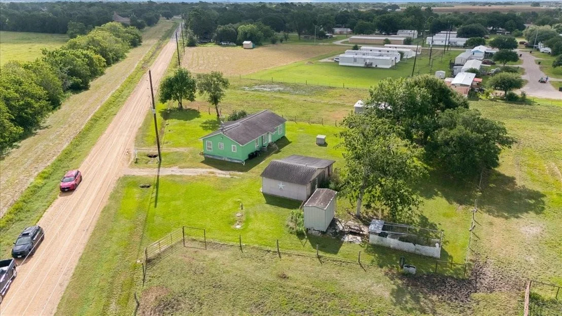 Photo of 765 Norcross Road