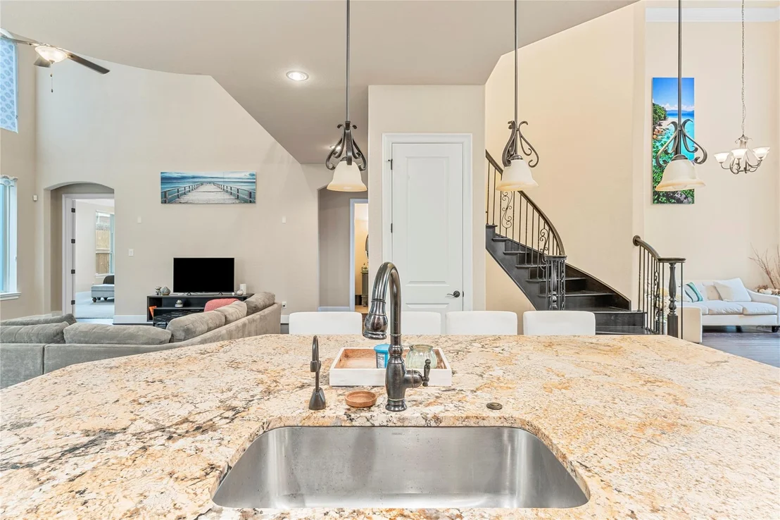 Photo of 15611 Lake Iris Drive