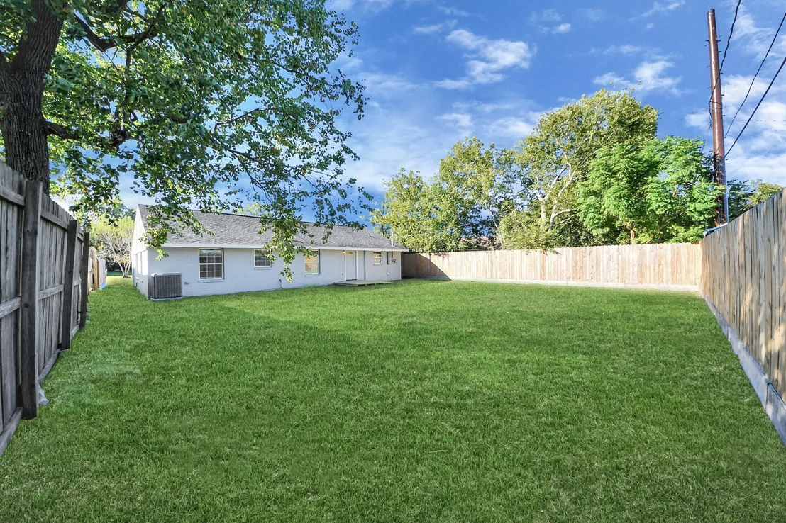 Photo of 5959 Belmark Street