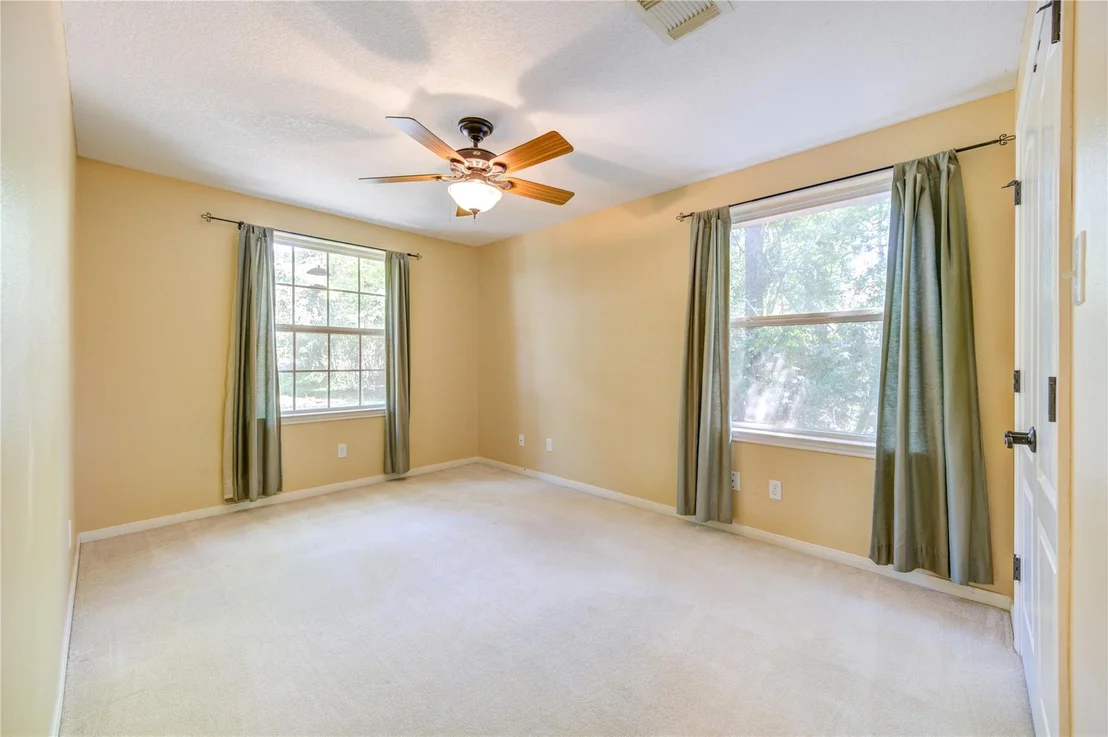 Photo of 391 Skipper Lane