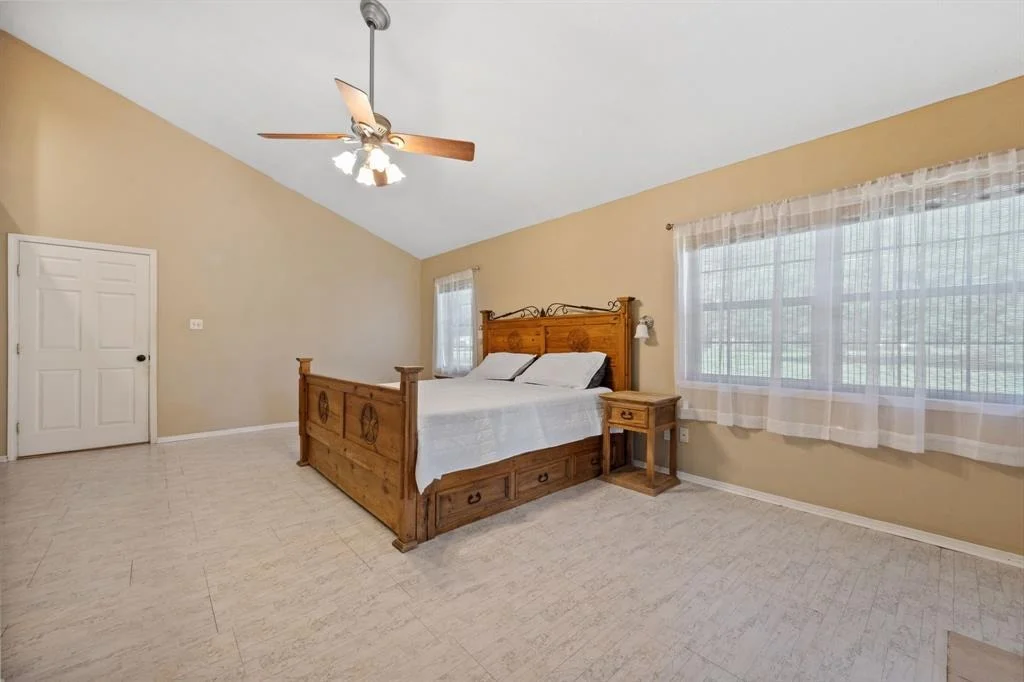 Photo of 208 County Road 2235