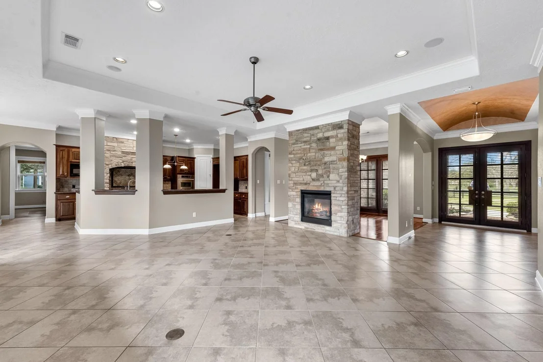 Photo of 31411 Blue Heron Lane