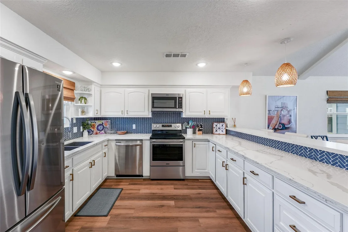 Photo of 4826 Bluewater Drive