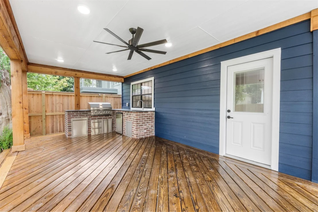 Photo of 1723 Albans Road