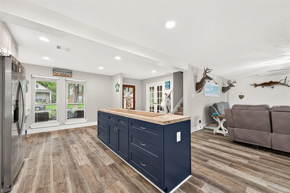 Photo of 37 Windsor Drive