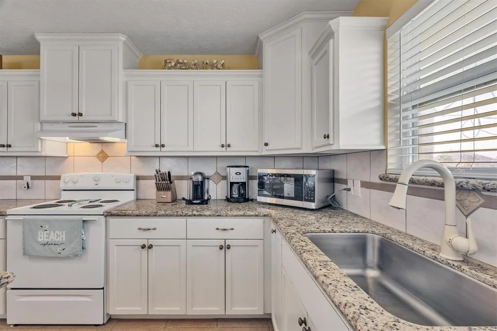 Photo of 818 Sea Shell Drive