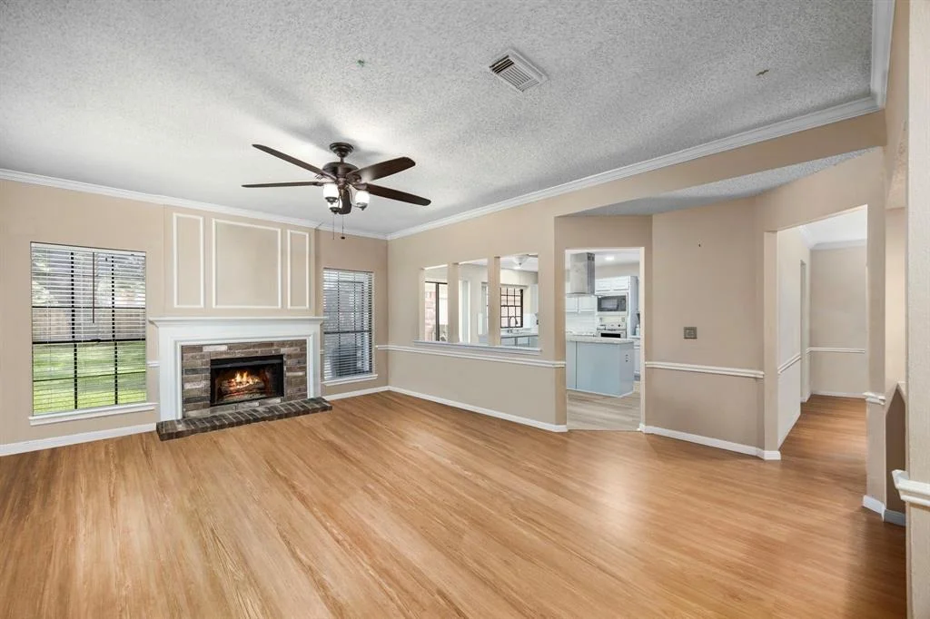 Photo of 22923 Provincial Boulevard