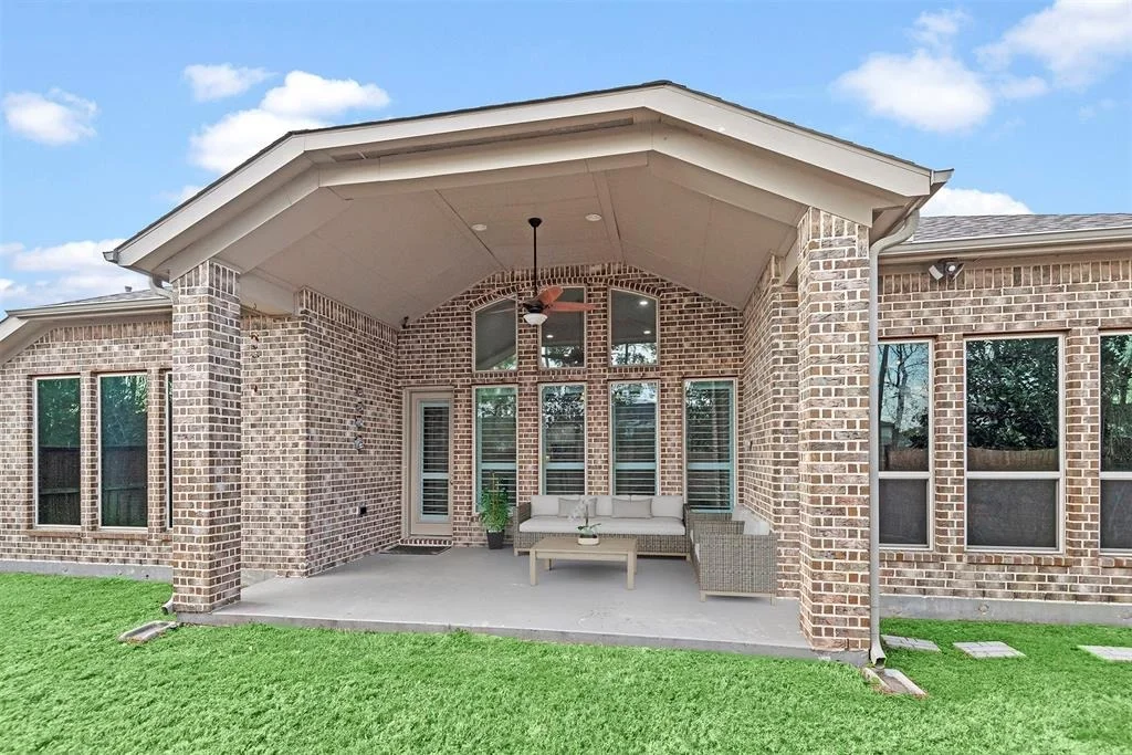 Photo of 28223 Green Meadow Way