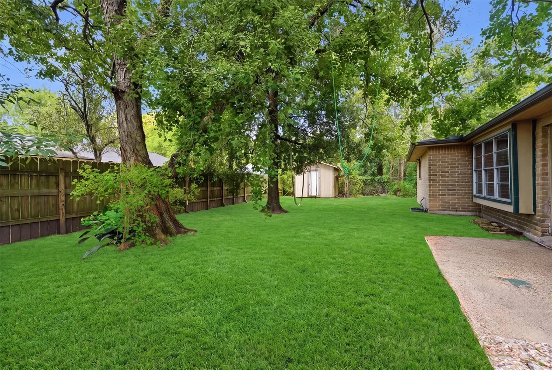 Photo of 12402 Enchanted Path Drive