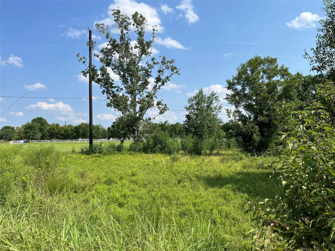 Photo of 5757 Burnett Road