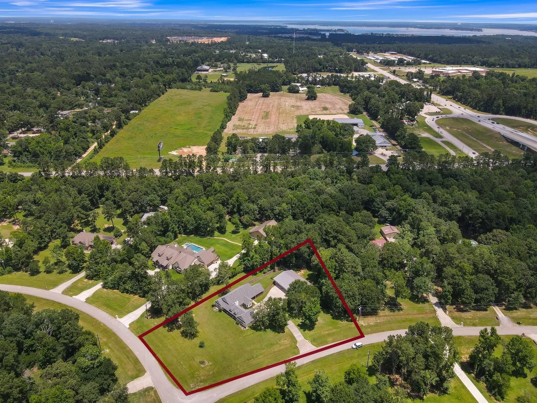 Photo of 107 Ebner Lake Front Drive