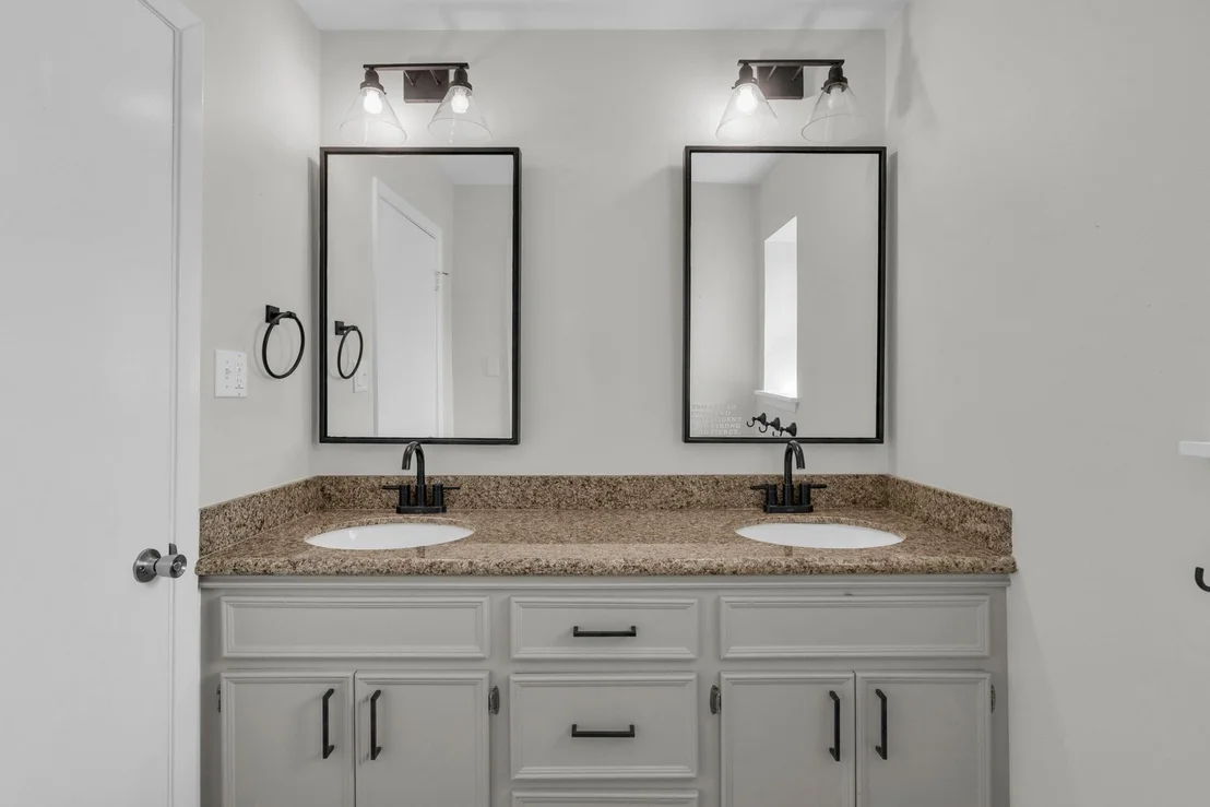 Photo of 11418 Valley Stream Drive