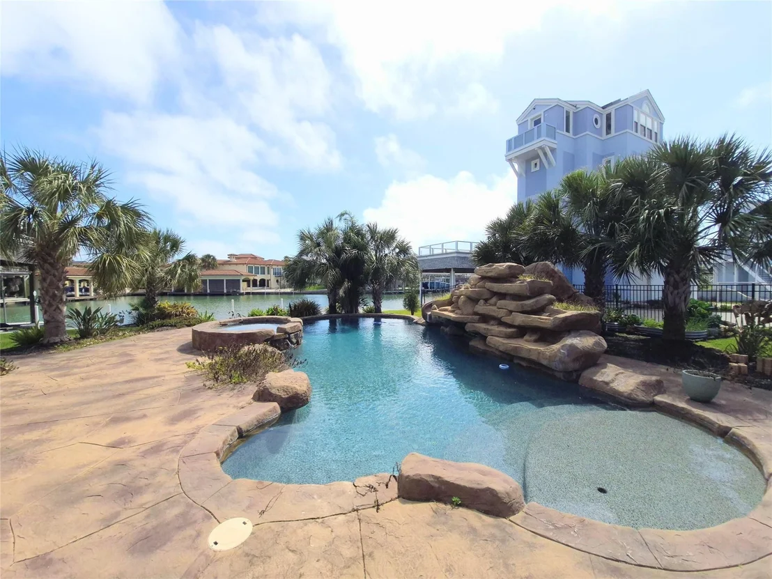 Photo of 218 Catamaran Drive