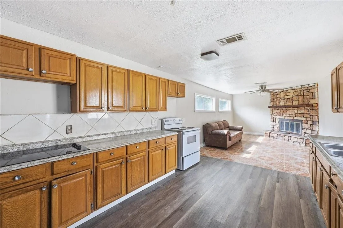 Photo of 2230 Toledo Street