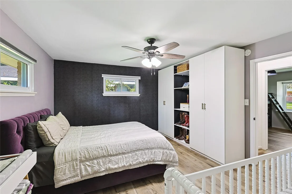 Photo of 5703 Belrose Drive