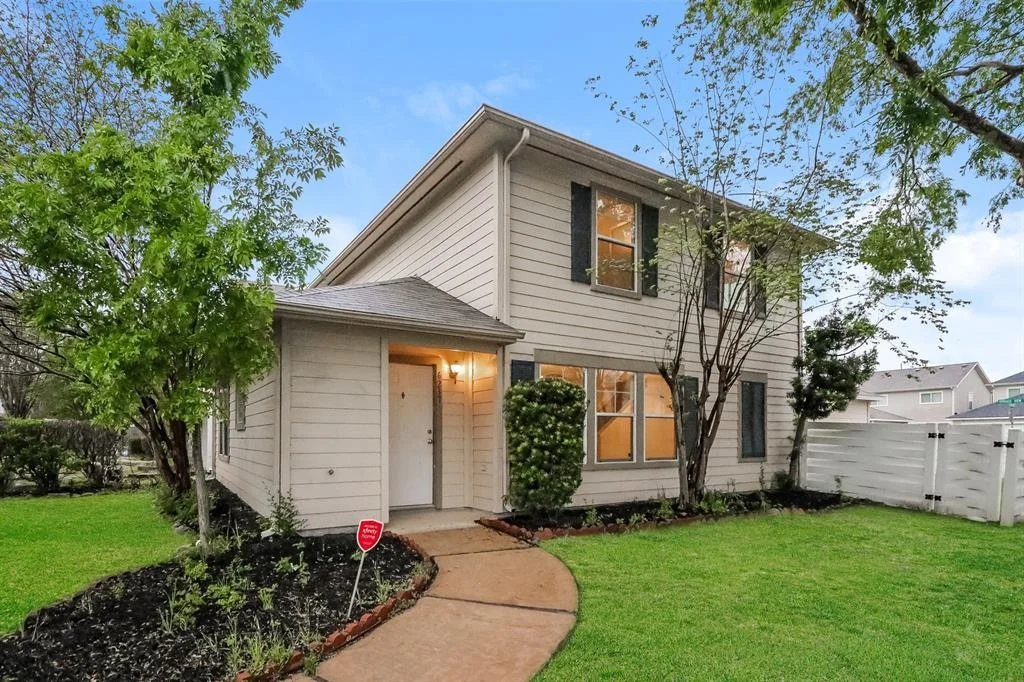 Photo of 6237 Settlers Square Lane