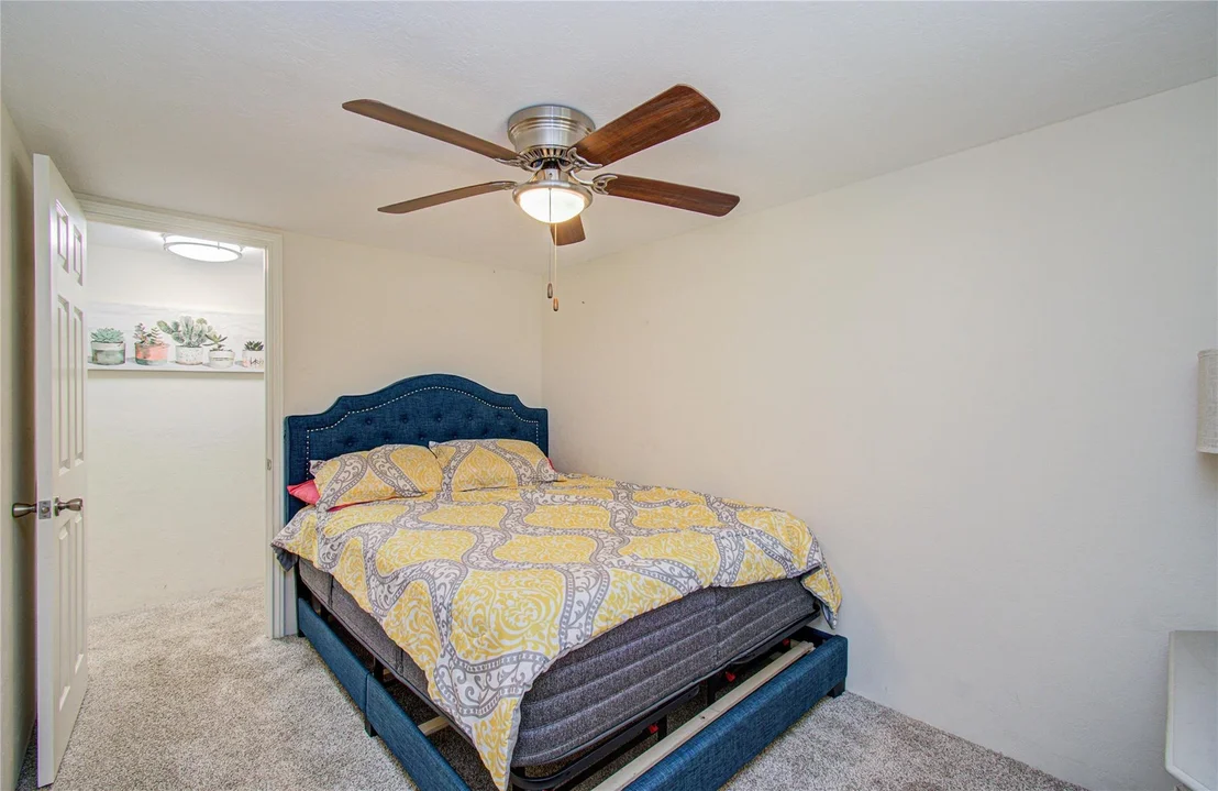 Photo of 36 W Old Field Drive