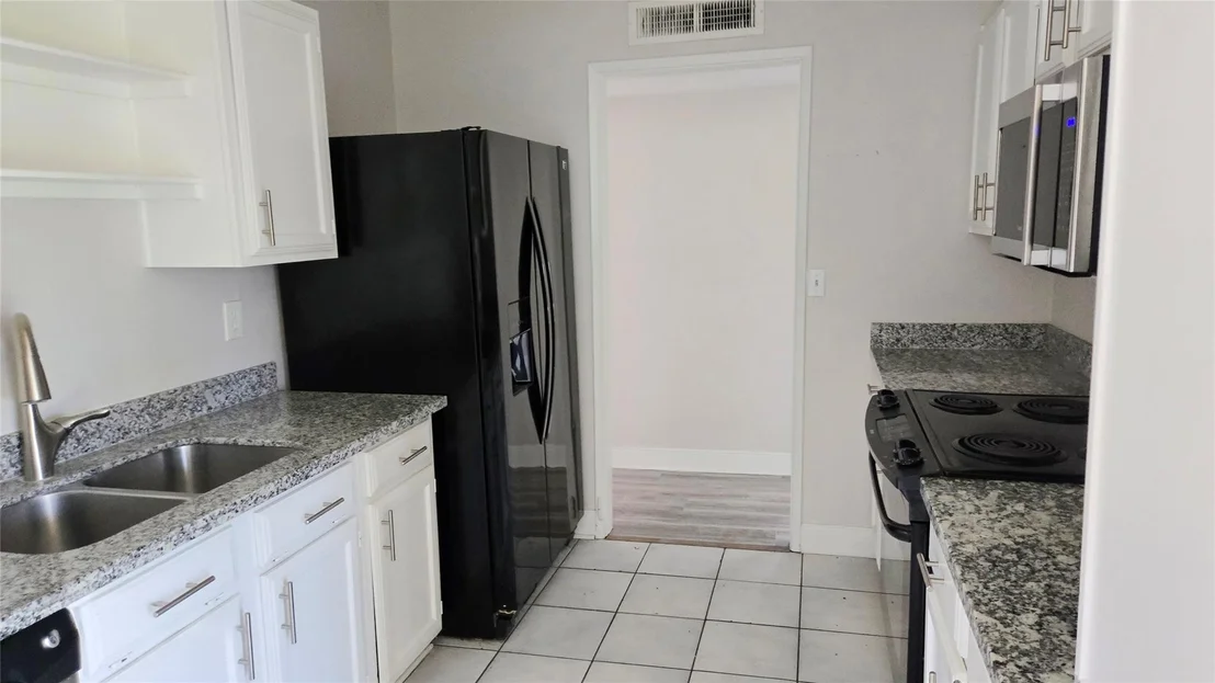 Photo of 6934 Tara Drive