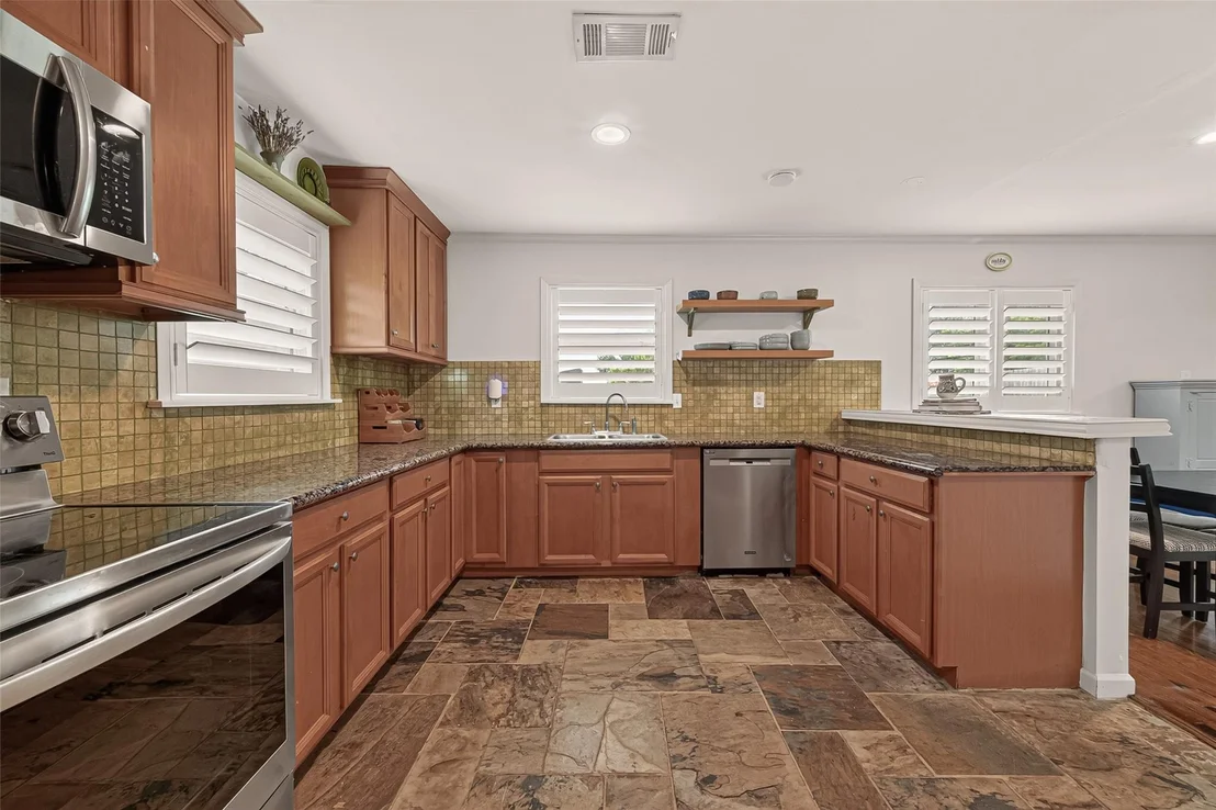 Photo of 4814 Omeara Drive