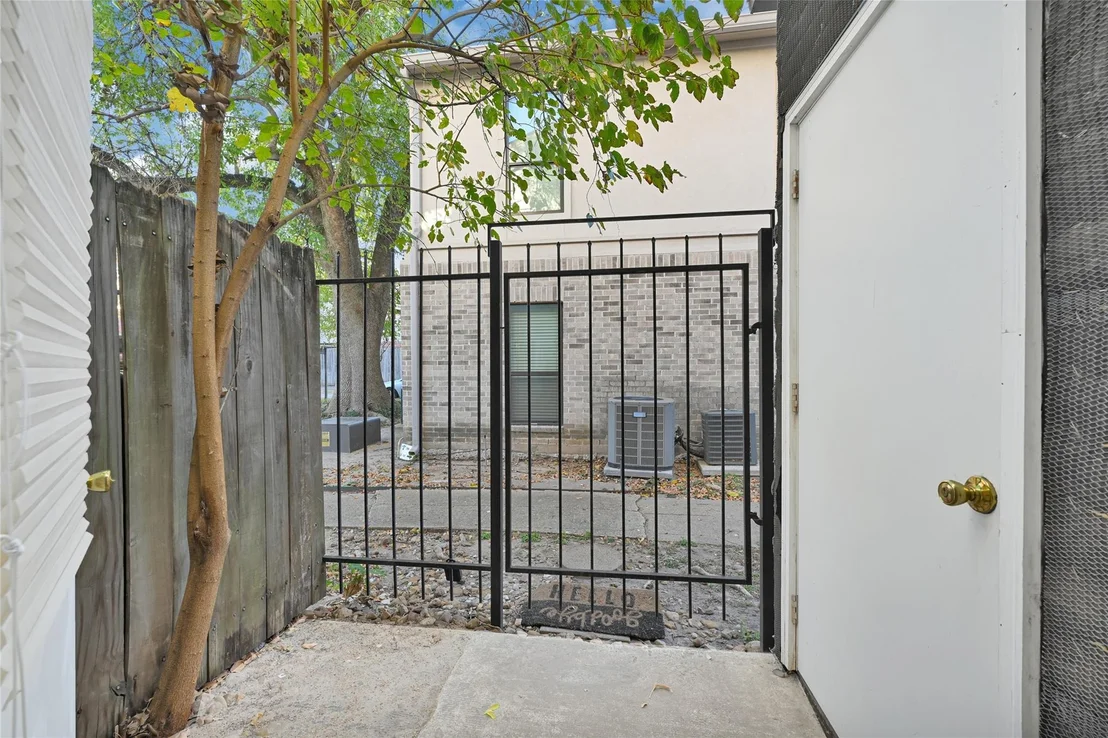 Photo of Unit 29 at 2425 Augusta Drive
