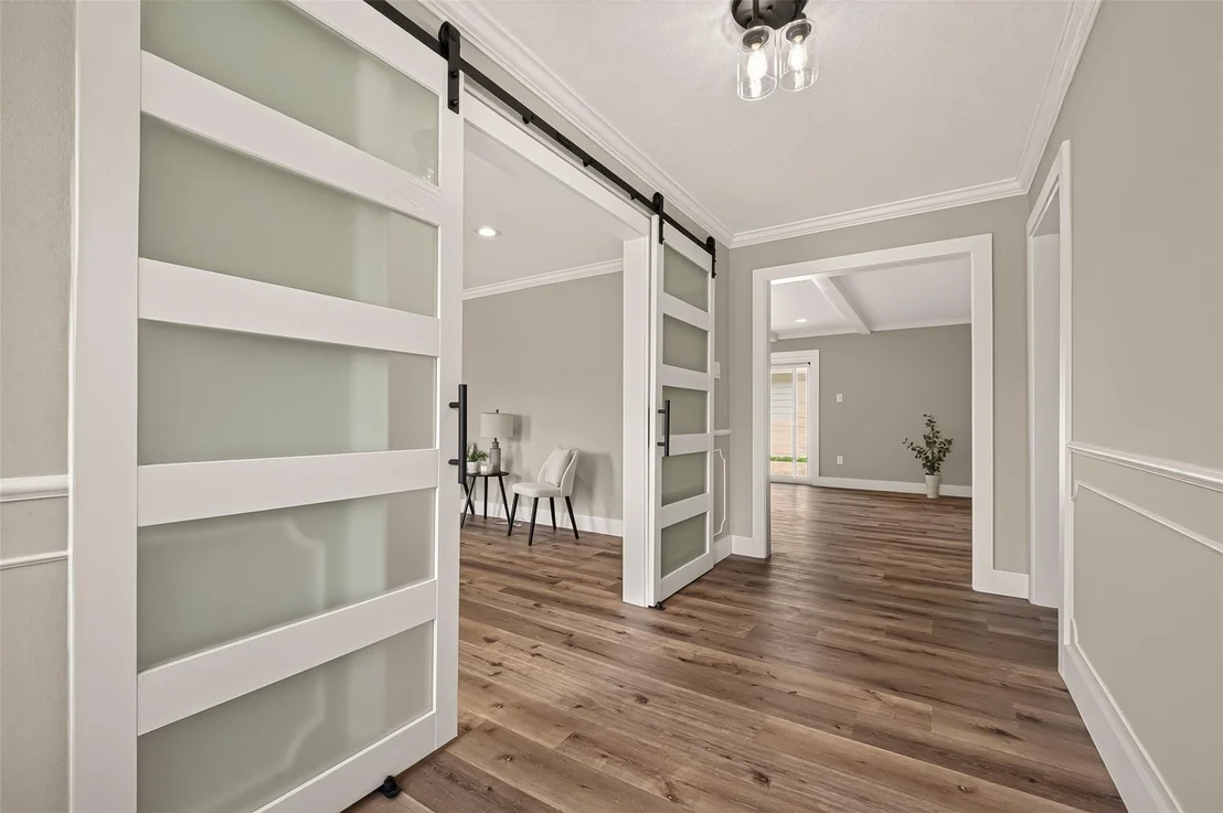 Photo of 3518 Shore Shadows Drive