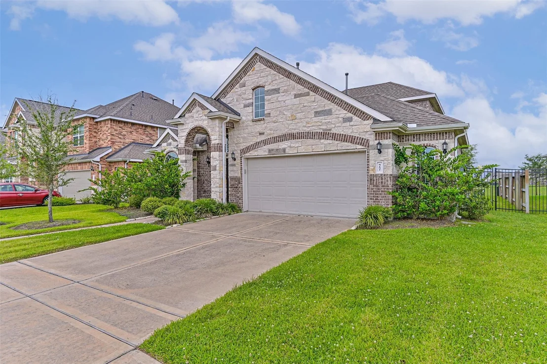 Photo of 77 Indian Wells Drive