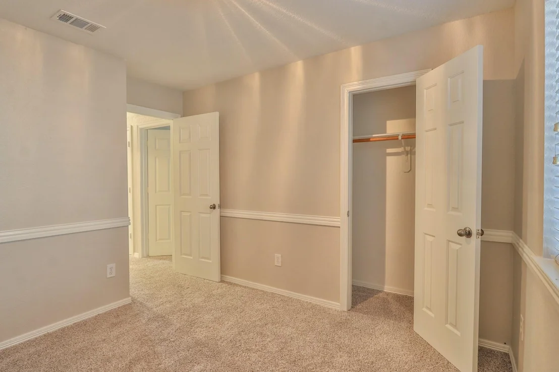 Photo of 834 Chase View Drive