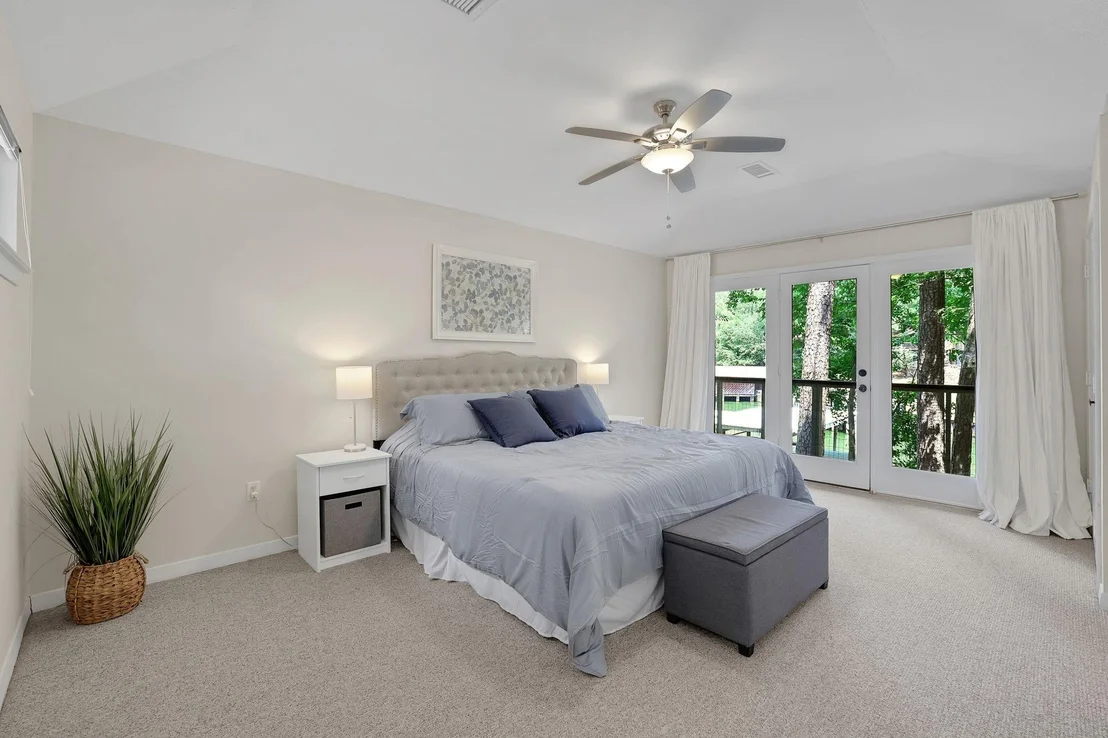 Photo of 511 N Forest Cove Loop