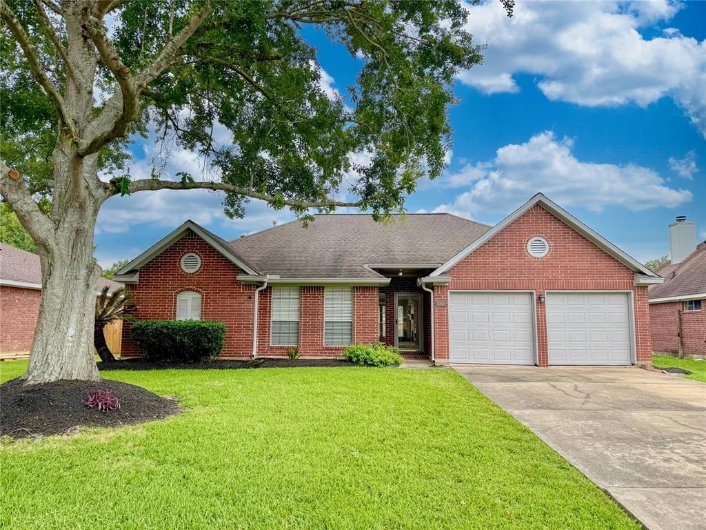 Photo of 3302 Deer Trail Drive
