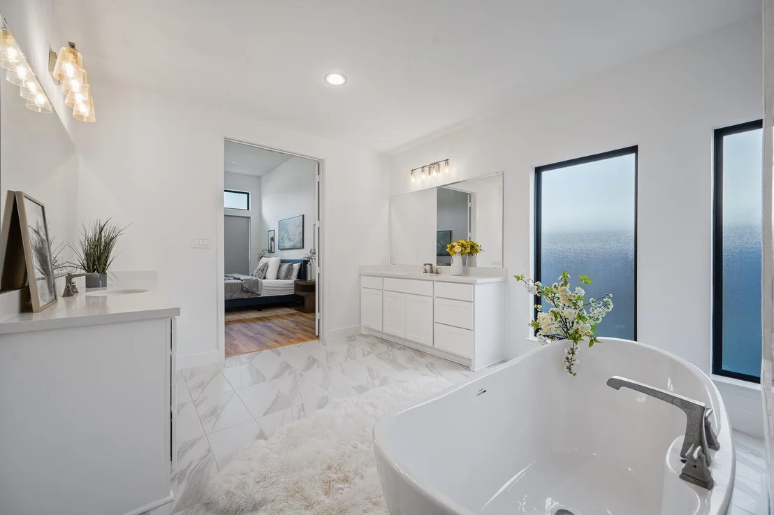 Photo of 6618 Mirabeau Lane