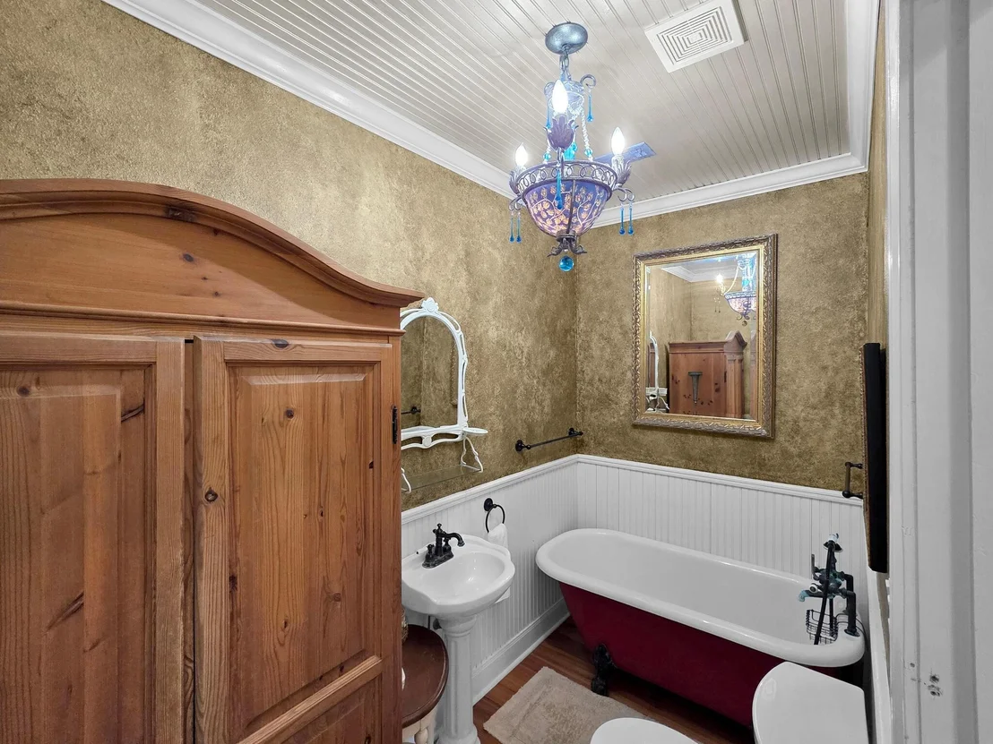 Photo of 1251 Bancroft Road