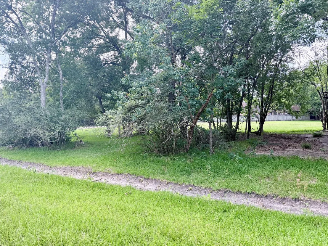 Photo of 1404 Greenoak Drive