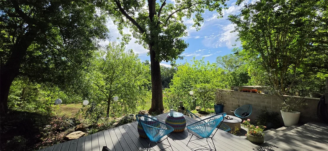 Photo of 15 Hudson Circle