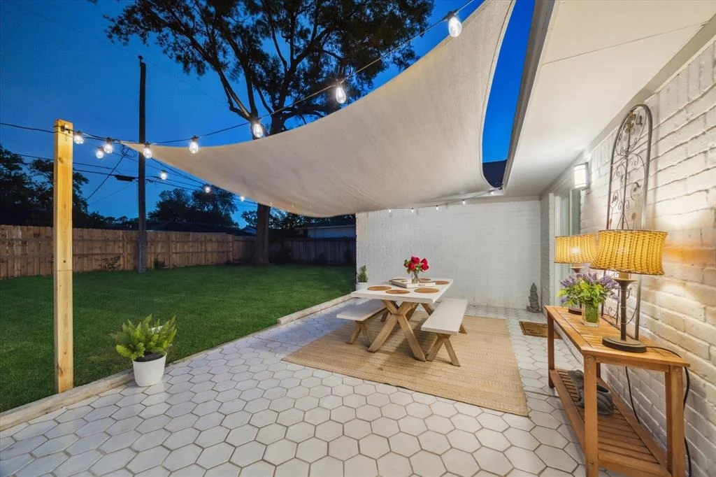 Photo of 14022 Roundstone Lane