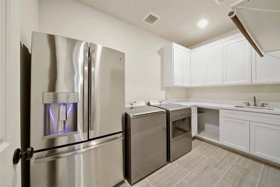Photo of 28033 Woodland Bend Way