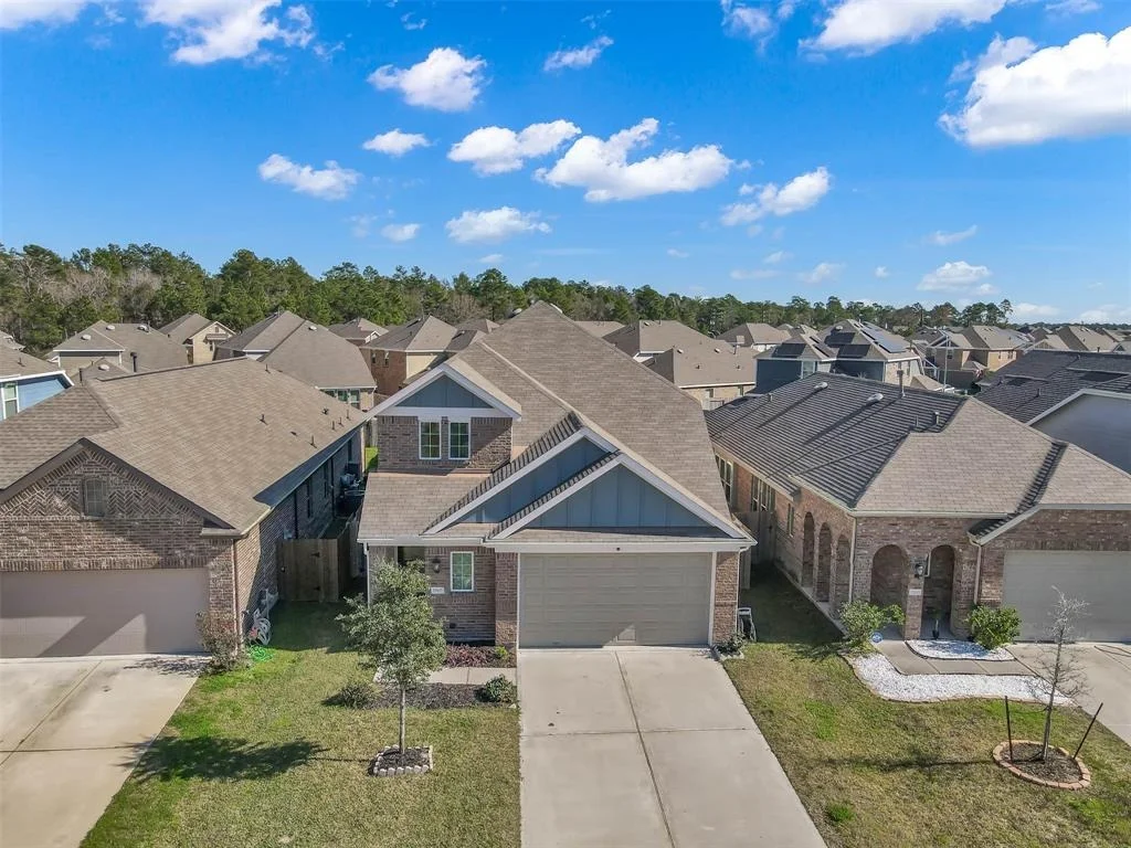 Photo of 29857 Dovetail Bluff Lane