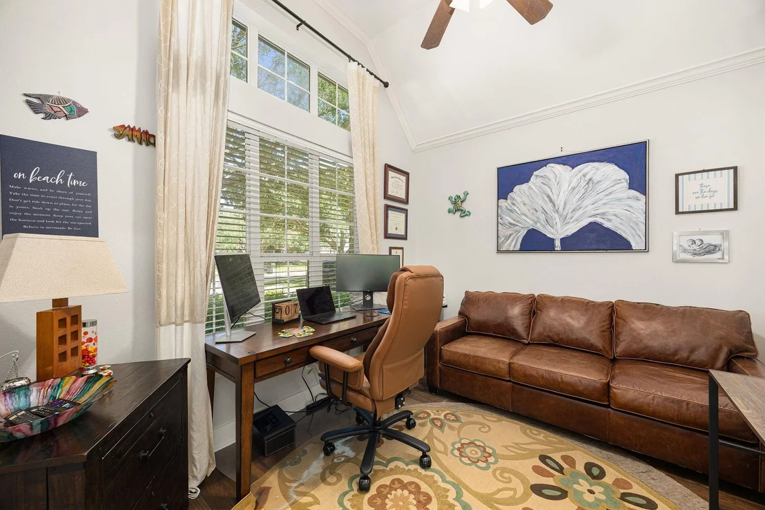 Photo of 10502 Landsdowne Pointe Drive