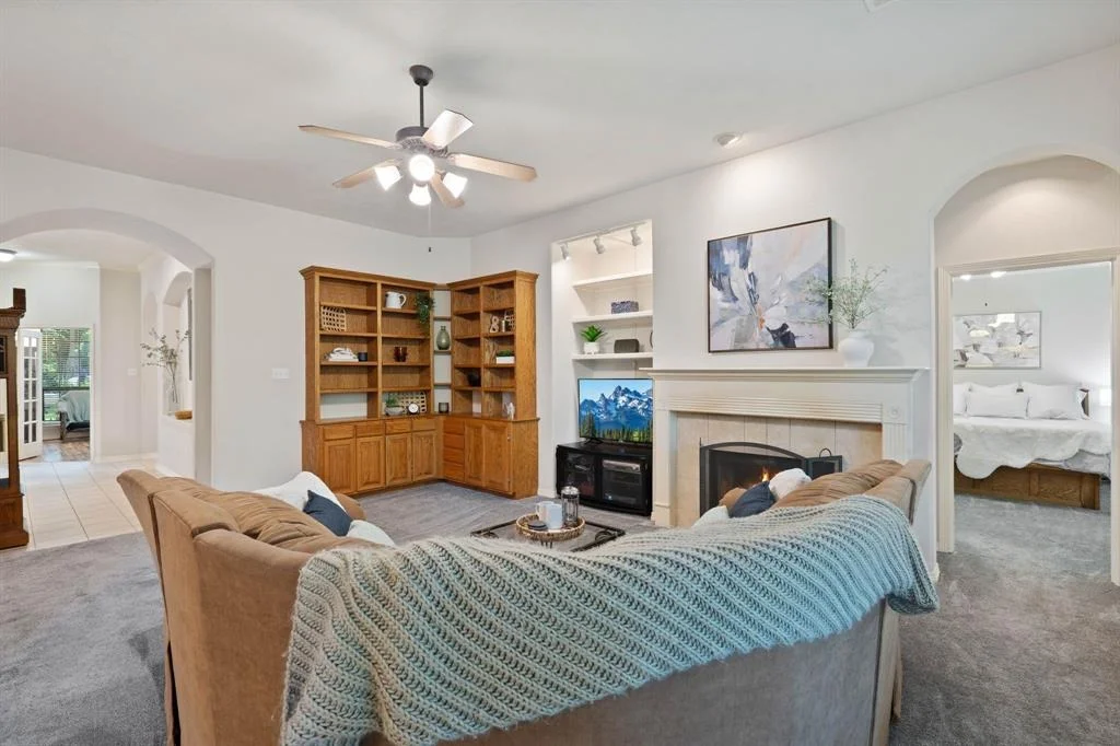 Photo of 6318 Weisinger Drive