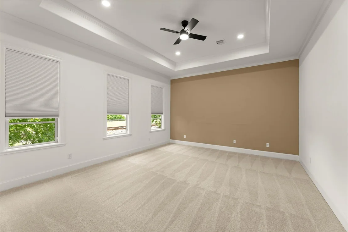 Photo of 6236 Community Drive