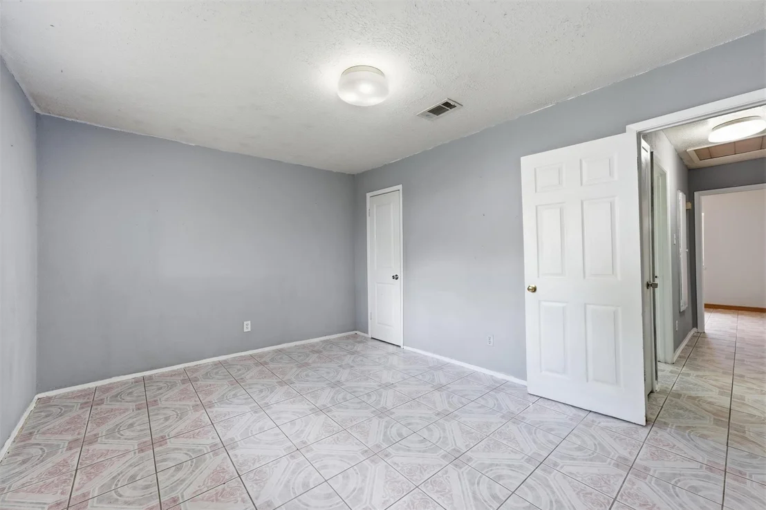 Photo of 12402 Enchanted Path Drive